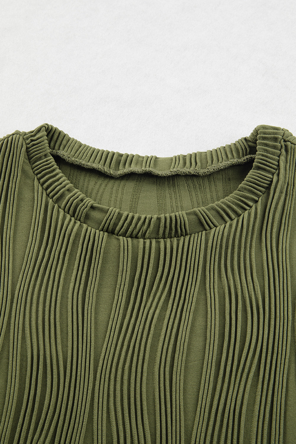 Black Wavy Texture Cap Sleeve Top | Dia&Popo