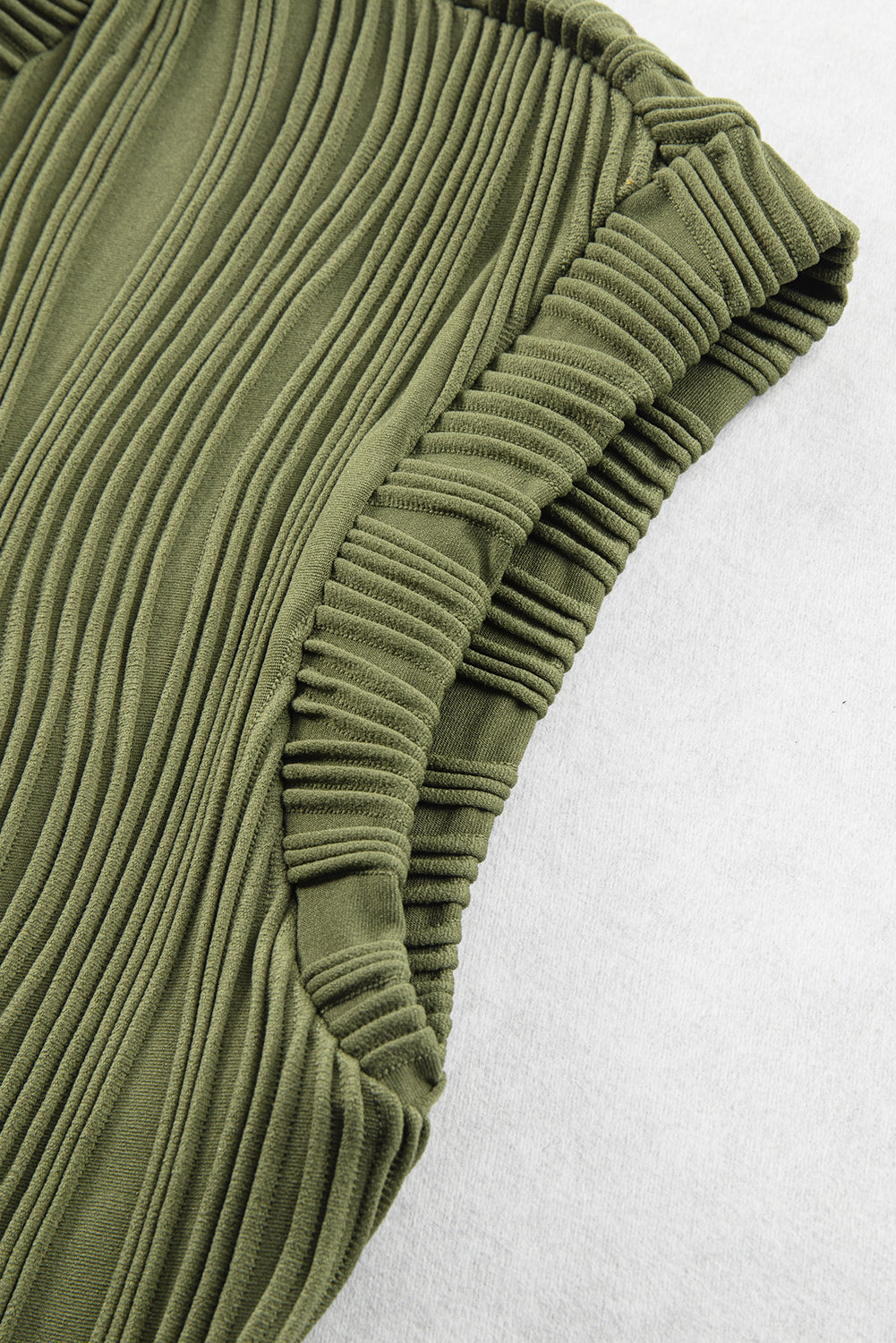 Black Wavy Texture Cap Sleeve Top | Dia&Popo