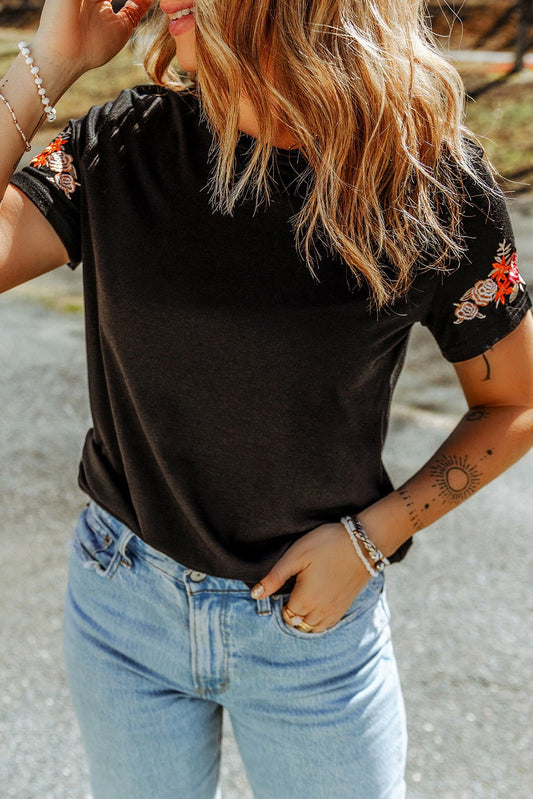 Black Floral Embroidered Round Neck Short Sleeve T Shirt | Dia&Popo