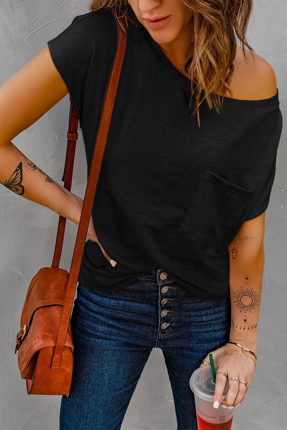 Black Pocketed Tee with Side Slits | Dia&Popo